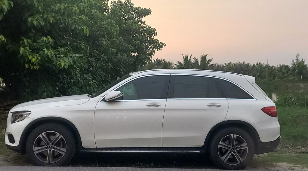 Servicio de coche privado de Hacoconut